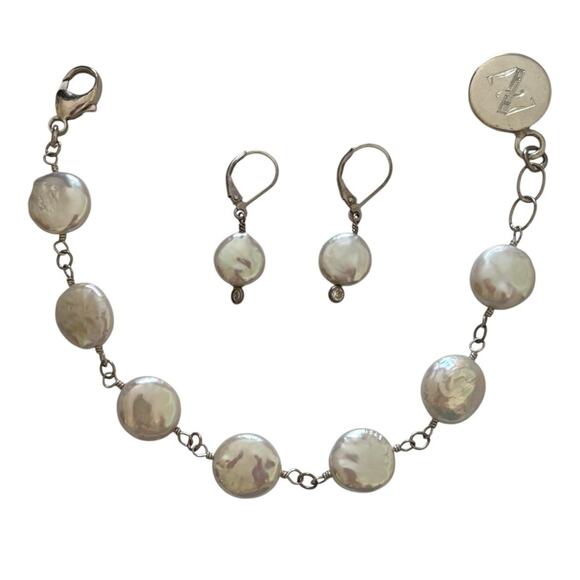 Sterling Silver Artesian Coin Pearl Earrings and Bracelet Set - Picture 1 of 9